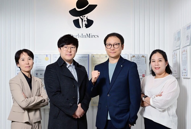 AD.42829227.1.jpg